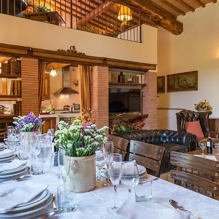 Antica Filanda 10, Emma Villa *